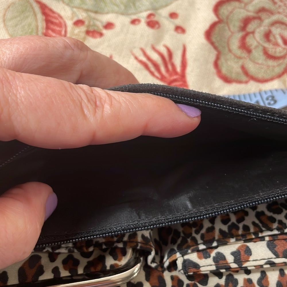Mundi Black Crackled Leather Animal Print Compartmentalization Clutch Wristlet - Picture 8 of 10